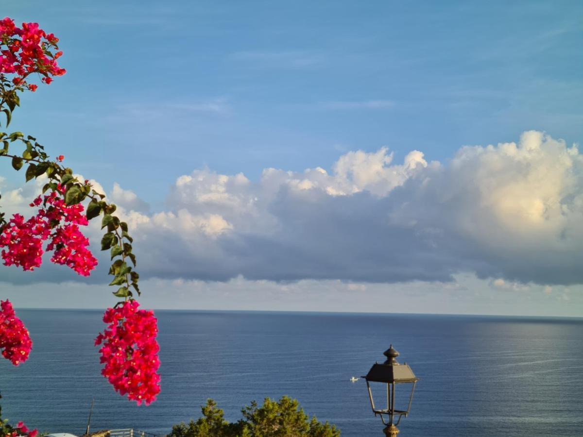 “Cielo E Mare”, Casetta Nel Cuore Del Borgo Antico / “Sky & Sea”, Charming In The Heart Of Old Village Castelsardo Exteriér fotografie