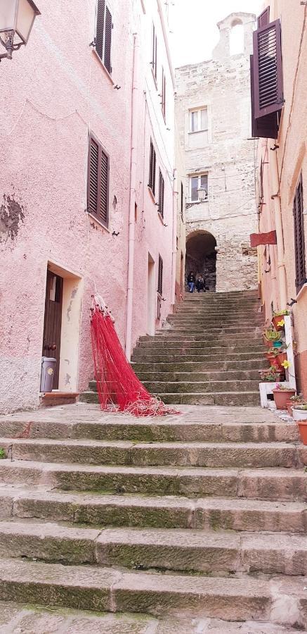 “Cielo E Mare”, Casetta Nel Cuore Del Borgo Antico / “Sky & Sea”, Charming In The Heart Of Old Village Castelsardo Exteriér fotografie